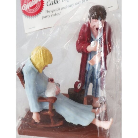 Wilton Cake Decoration 3 AM Feeding Cake Topper Baby Shower Cakes - Picture 2 of 5